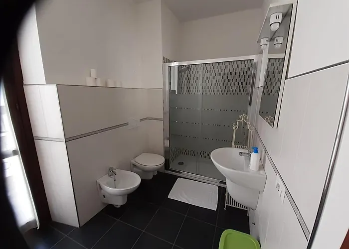 Megaride Πανσιόν 3*