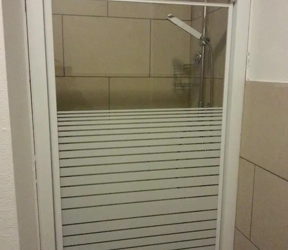 Πανσιόν Megaride Όπως